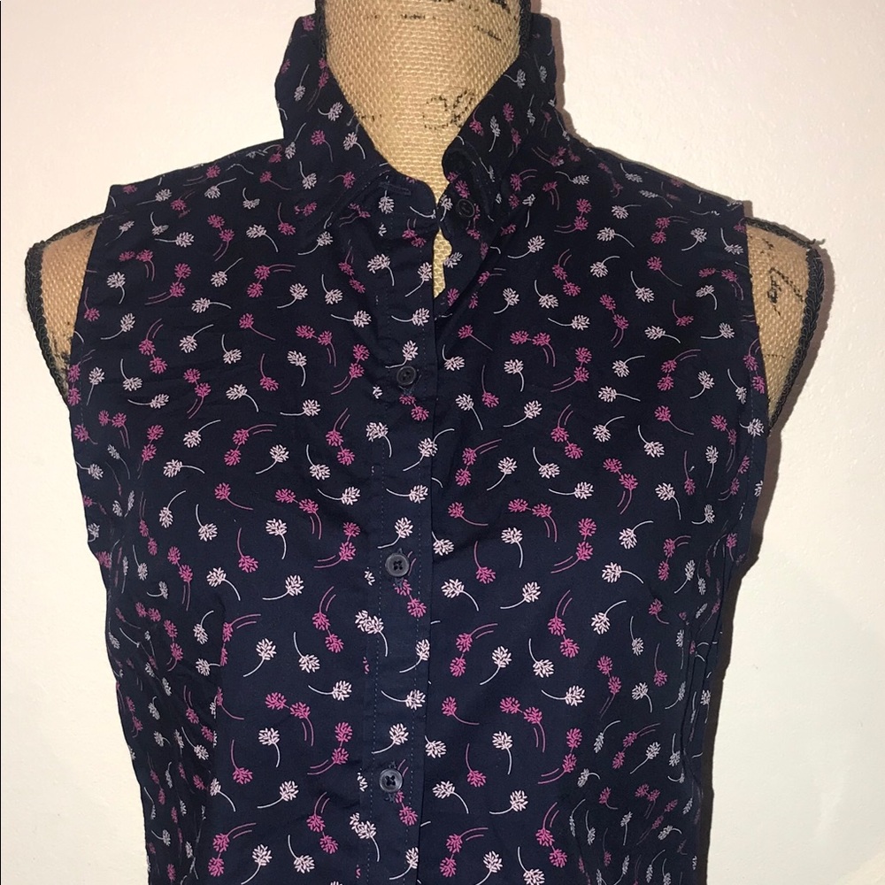 Banana Republic Button up Blouse